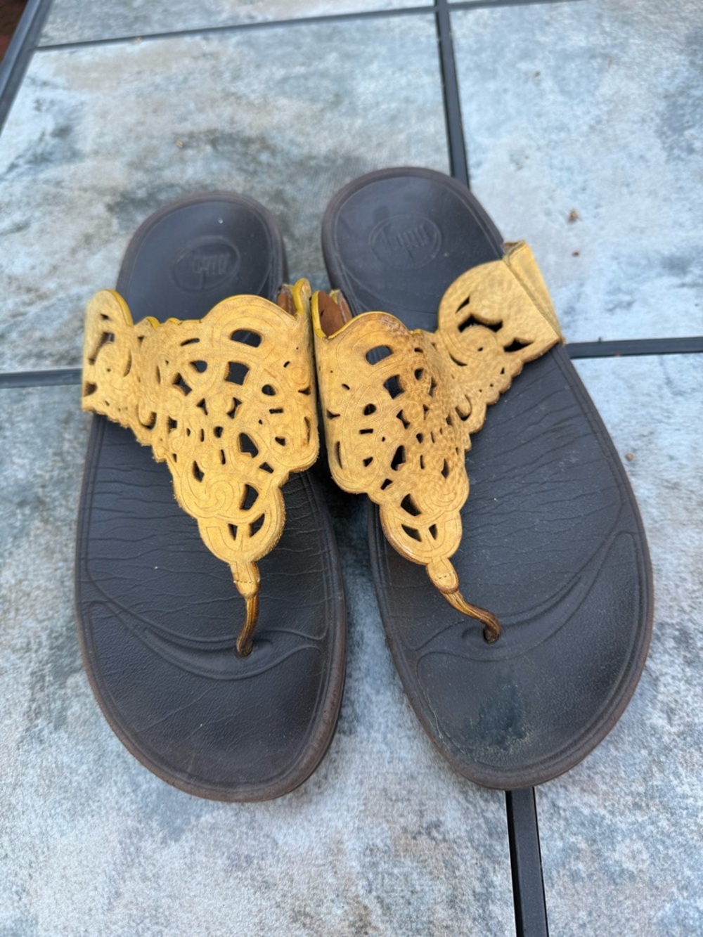 Fitflop Gold Laser-Cut Thong Sandals with Black Footbed